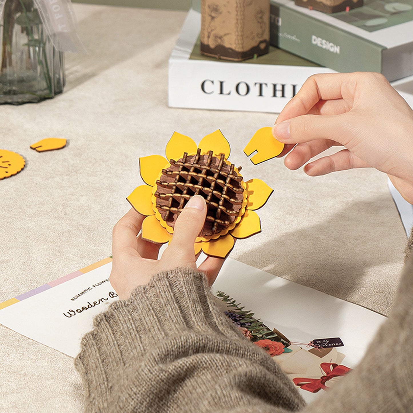 Rolife - Wooden Flowers - Sunflower