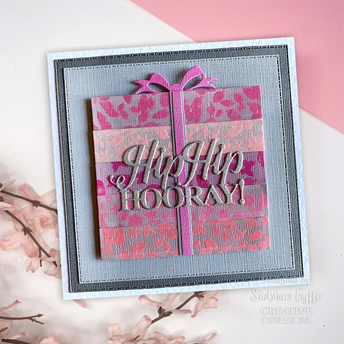 Creative Expressions - Stencil En Capas 4 x 8 Washi Strip - Breezy Blooms