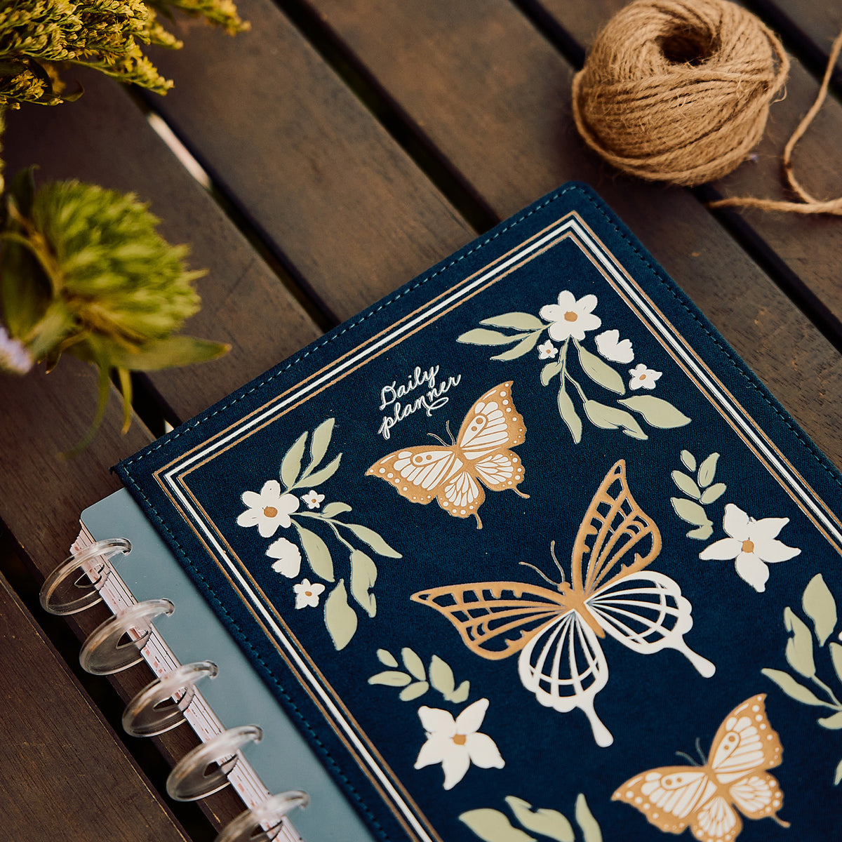 Happy Planner - Planner Classic Premium Cover (2027 - Dashboard) - Wildflower Daydream Butterflies