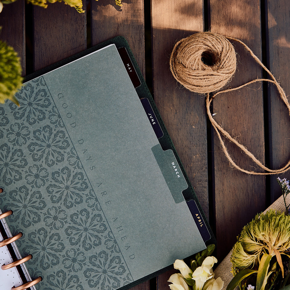 Happy Planner - Planner Classic  Premium Cover (2027 - Vertical) - Twilight Tapestry
