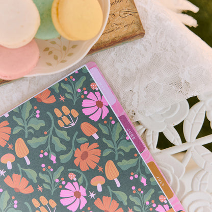 Happy Planner - Planner Classic (2027 - Vertical) - Hive & Bloom