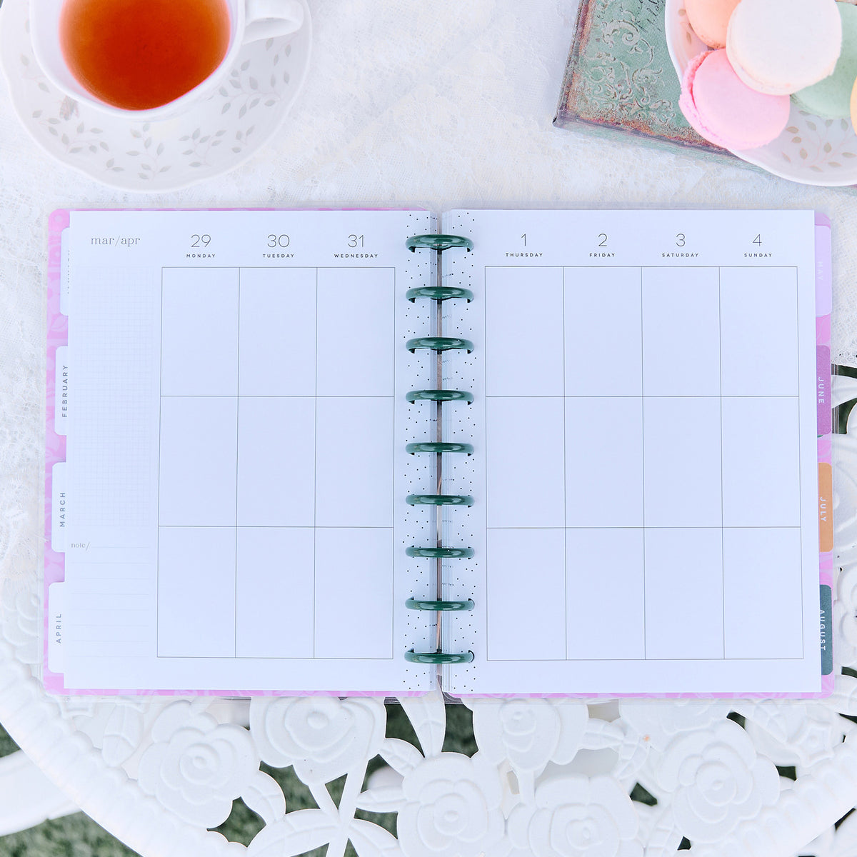 Happy Planner - Planner Classic (2027 - Vertical) - Hive & Bloom