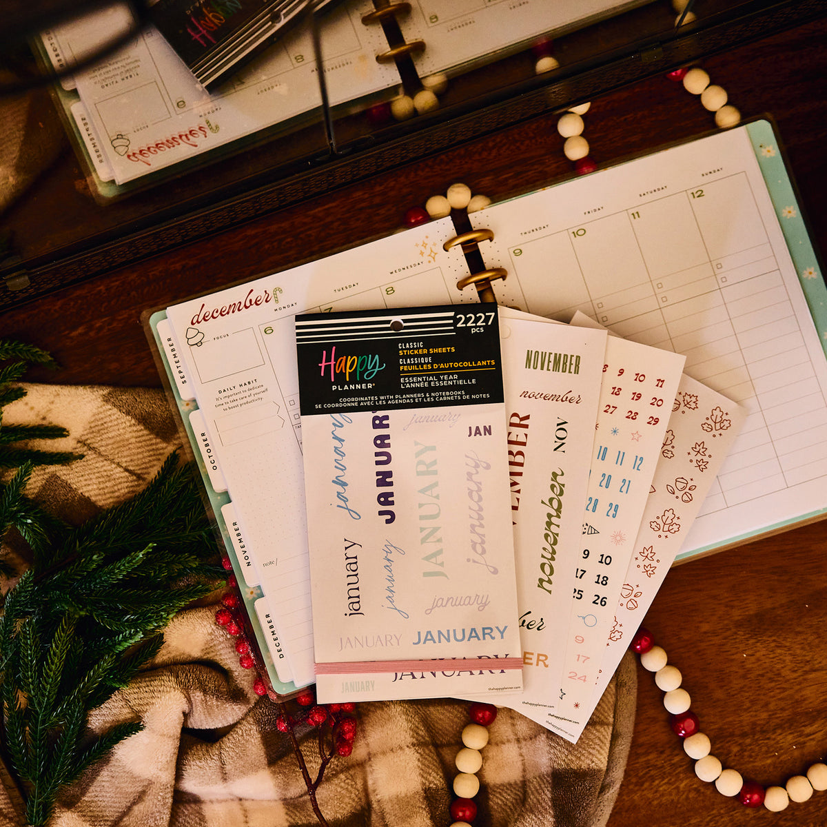 Happy Planner - Sticker Book - Essential Year