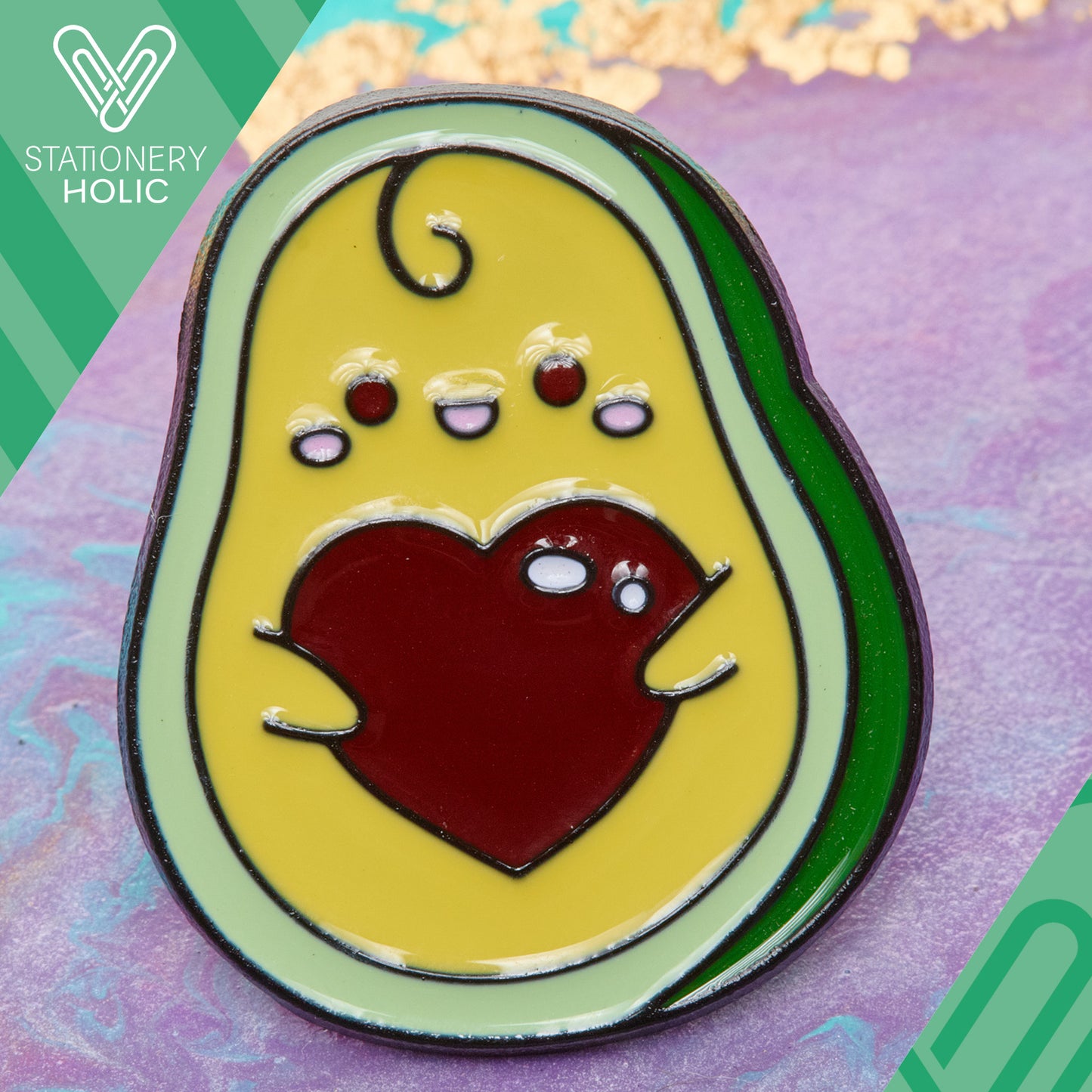 UB - Pin - Aguacate Corazon