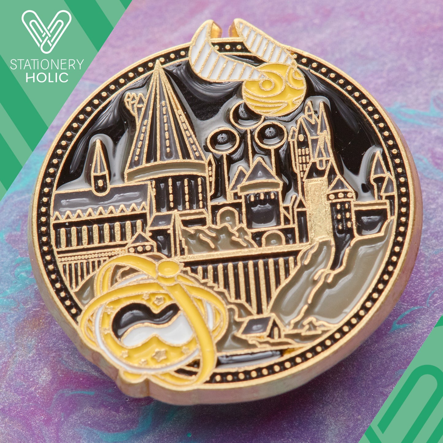 UB - Pin - Harry Potter Castle Black