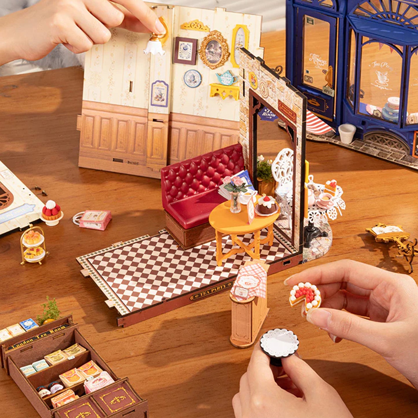 Rolife - Miniature House - Leisure Time Tea Room