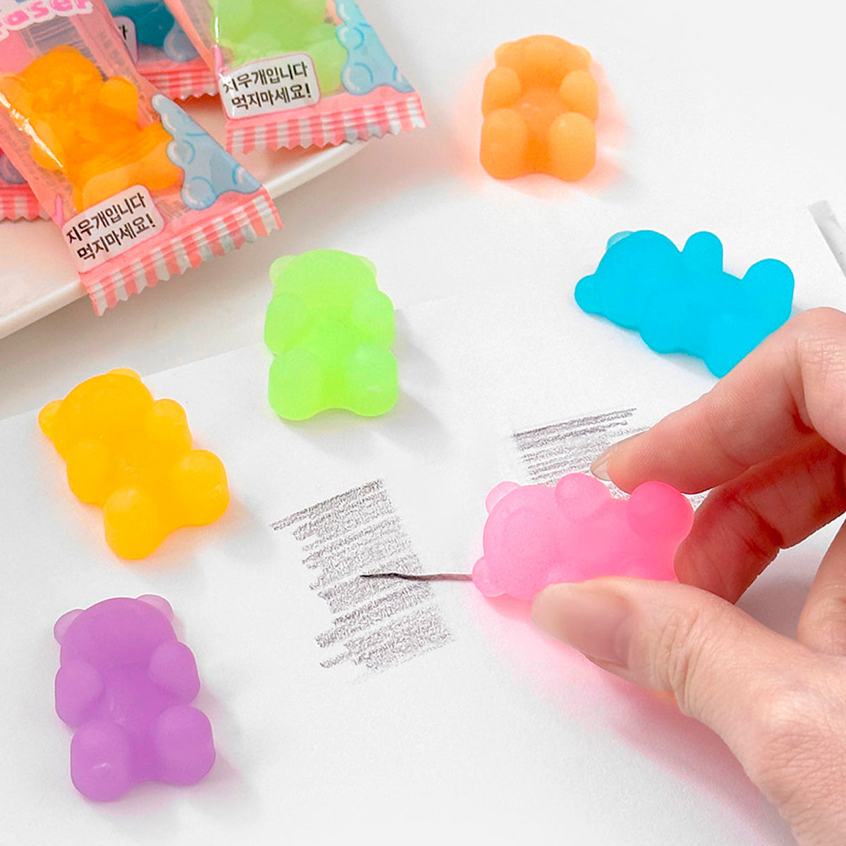 iiGen - Borrador - Gummy Bear