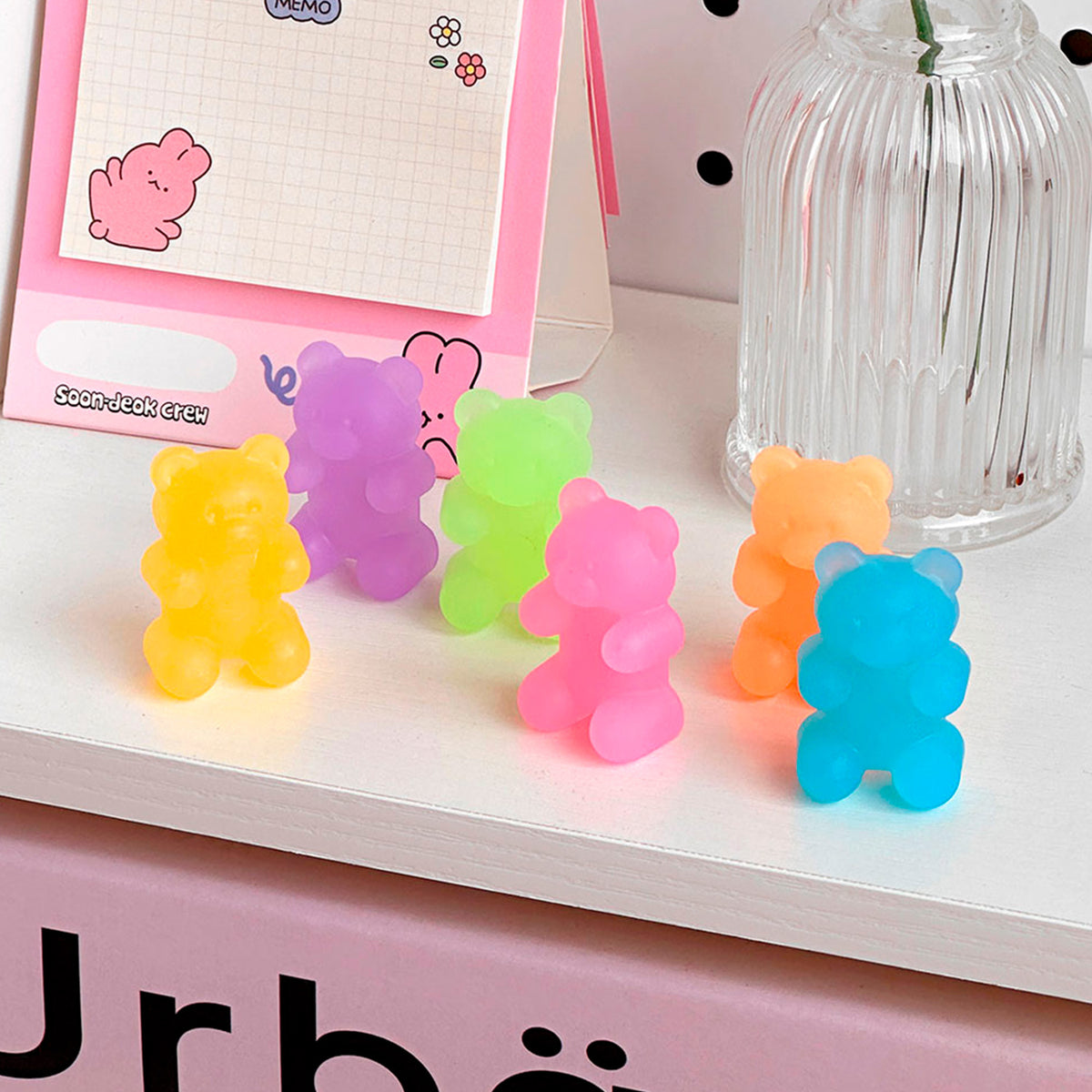iiGen - Borrador - Gummy Bear